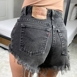 Levi's Vintage High Rise 550 Frayed Denim Jean Short Washed Black-7